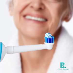 ¿Son mejores los cepillos de dientes eléctricos o los convencionales?